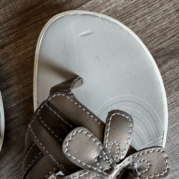 Cloudsteppers by Clarks Brittany Flora Sandals - Picture 2 of 5